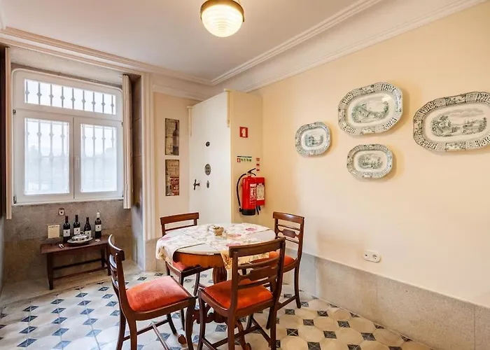 Casa De Sequeiros * Baião